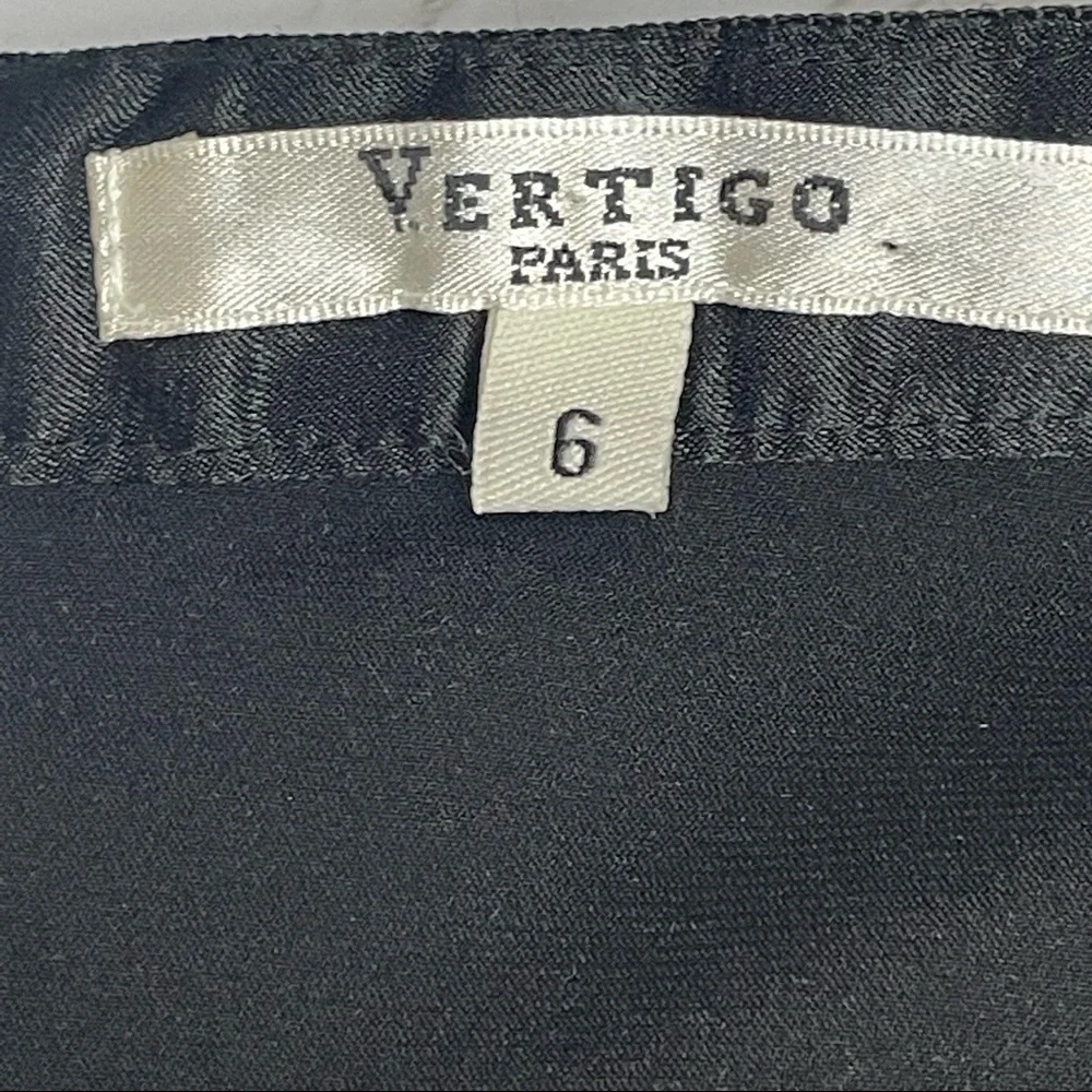 100% Silk Black Floral Embroidered Knee Length Skirt Size 6 Like New - Picture 12 of 17